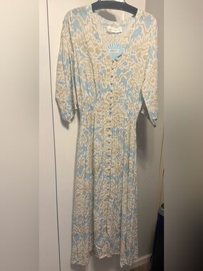 Light Blue and Cream Button-Front Midi Dress by Walker &. Wade.   Boutique dress